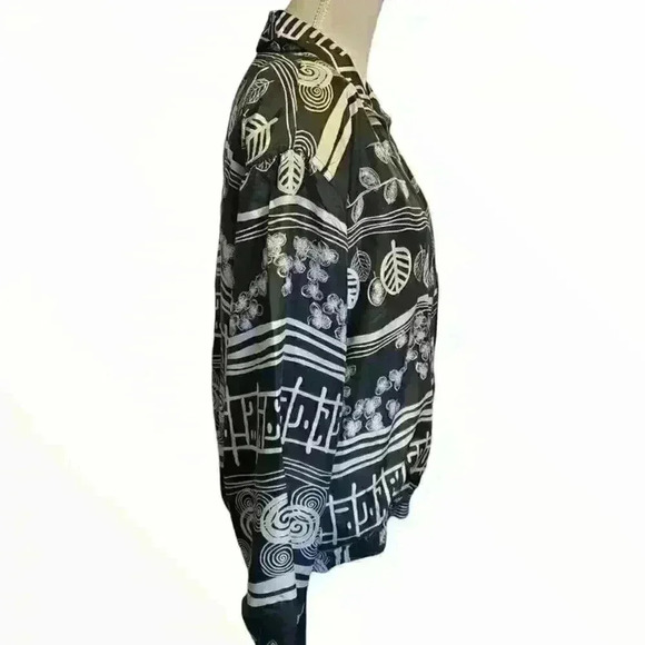 Fuda International Vintage Silk Jacket - Picture 2 of 10